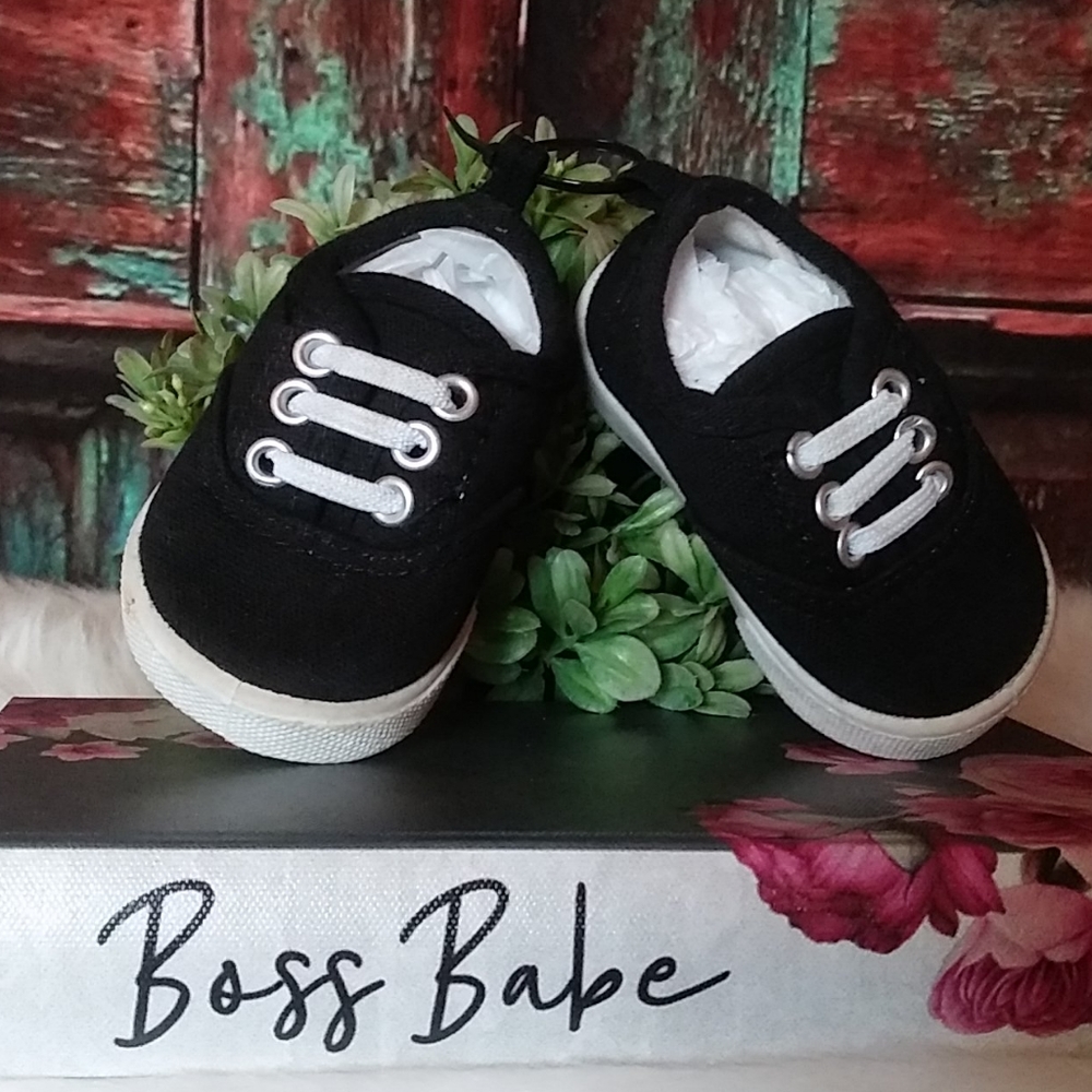 Baby girl (or boy) size 2 canvas sneakers